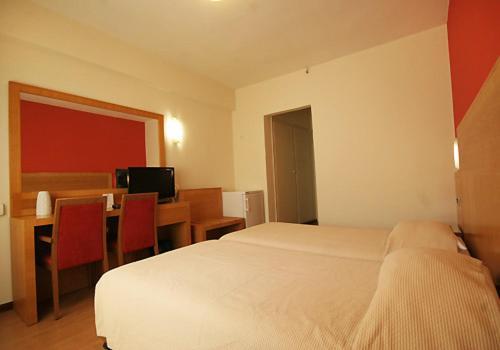 Diana Hotel Chios Town Habitación foto